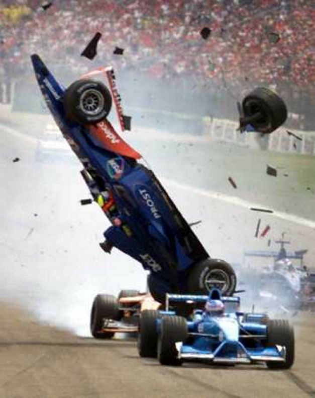 Incidente F1 foto 2